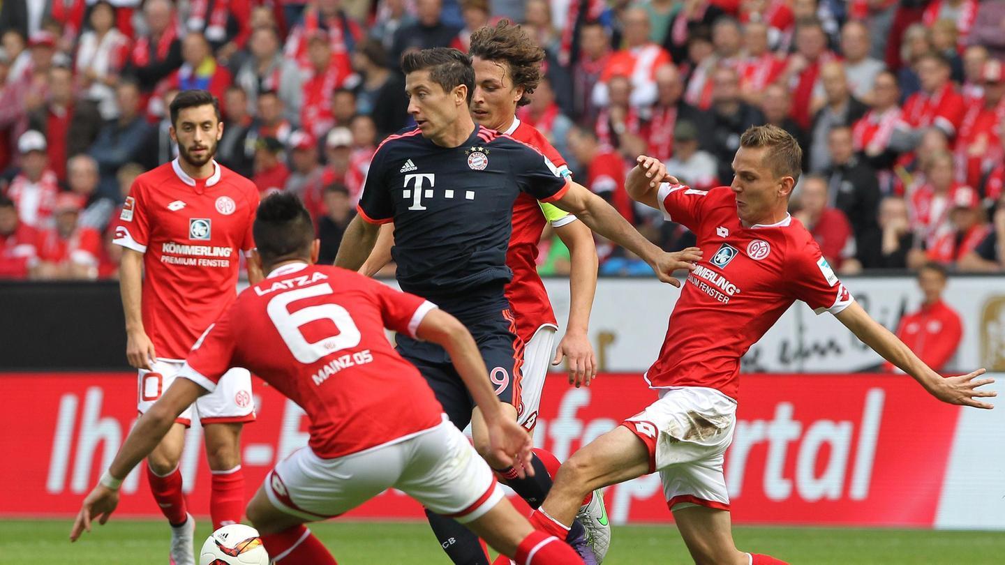 弗里克西甲场均积分2.36，执教50+场主帅中仅次于瓜帅和穆帅