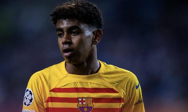 足球报：铁人引进邦本宜裕是庄毅慧眼识珠，明年续约问题不大（足球报：庄毅慧眼相中邦本宜裕助铁人精准引援，明年续约基本无虞）