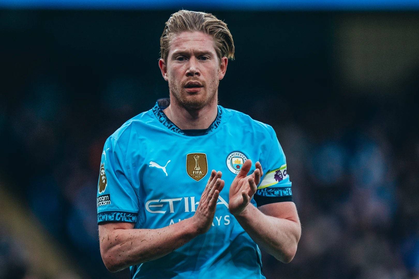 自我勉励，内马尔在社交媒体上晒出科比的经典照片