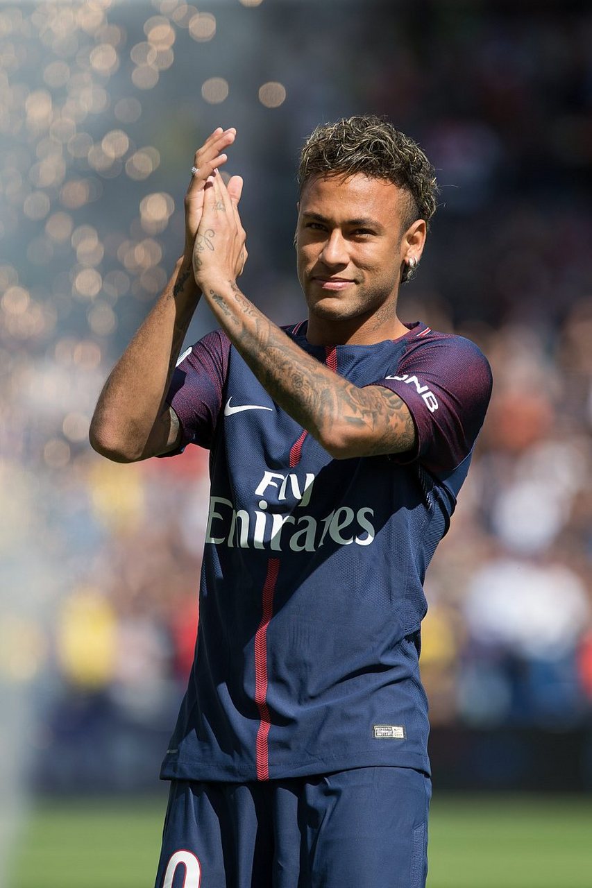 凯尔特人连续两场获胜，进攻体系稳定