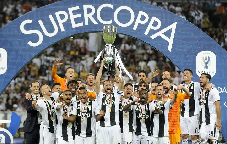 上半场累计第4次！杨瀚森次节协防再送防守犯规