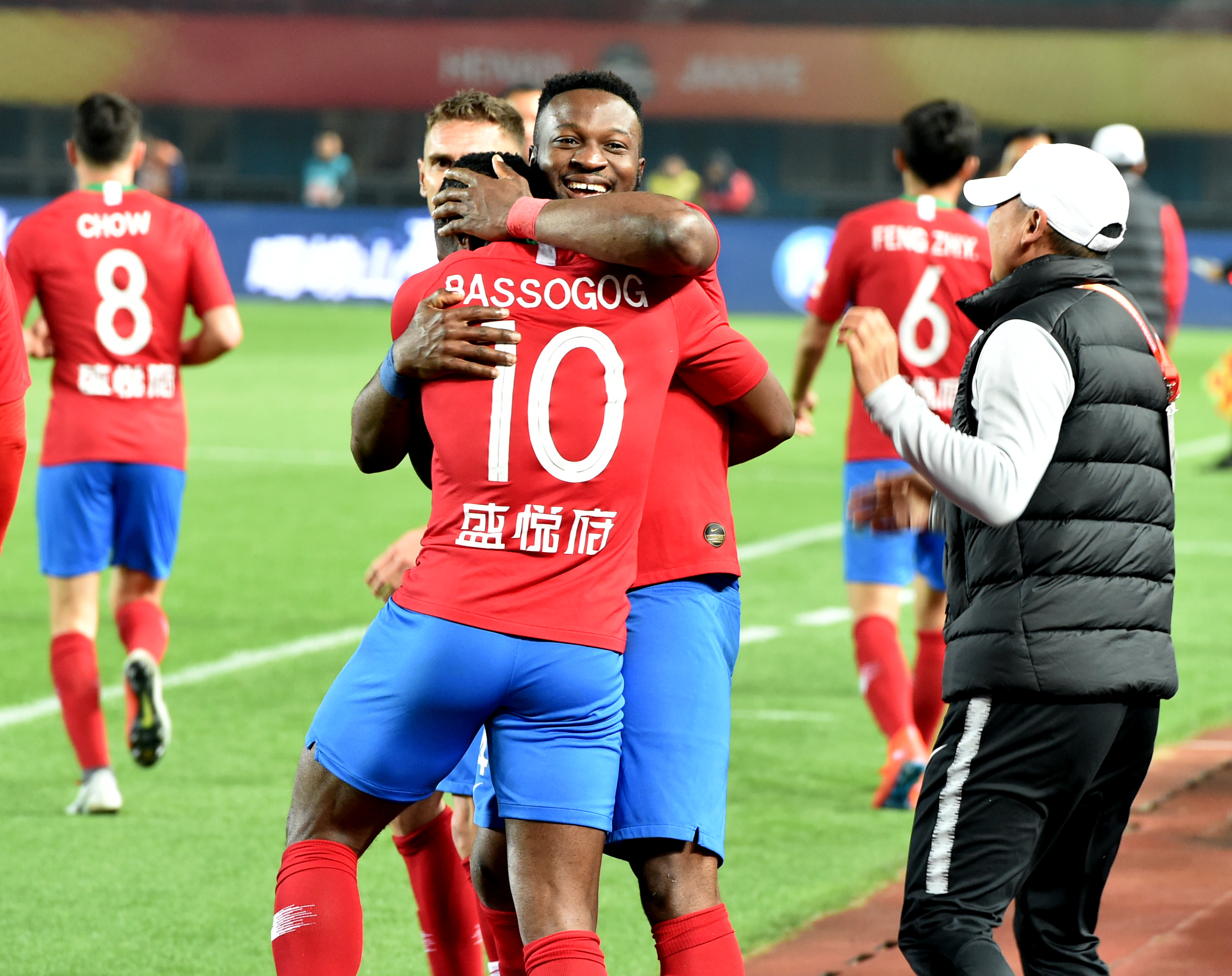 4-4战平！阿莫林：我们本来应该获得3分，全队都非常沮丧（4-4握手言和！阿莫林：理应全取3分，球队情绪低落）